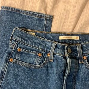 Levi Wedgie Straight Jeans
